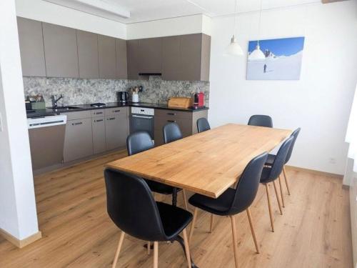 Apartment Val Signina 3-28 by Interhome
