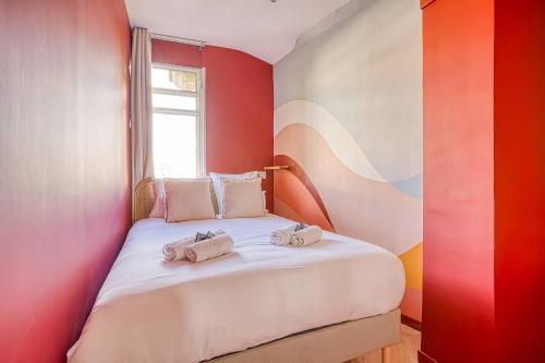 2-Bedroom Air-Conditioned Apartment in the Heart of Paris 17th