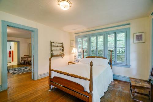 Saddle Up! Belleview Farm Stay w/ Pool & Stables in Caledonia