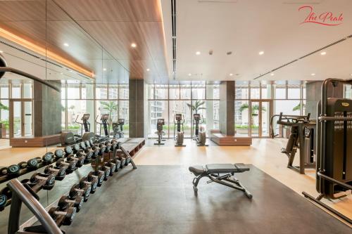 Premium The Peak Midtown - image 5