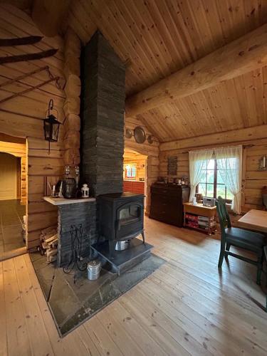Timber cabin in Sjusjoen