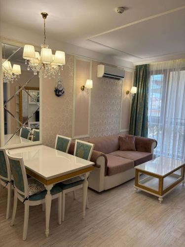 Апартамент в комплексе Harmony Suites Monte Carlo - image 2