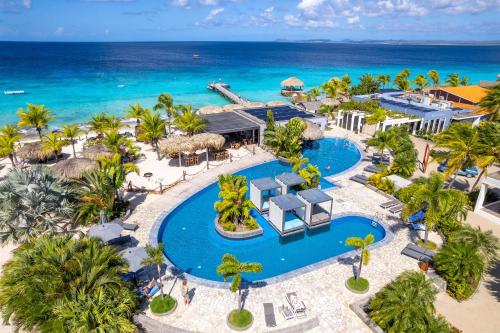 Delfins Beach Resort Bonaire, Tapestry Collection by Hilton in קרלנדייק