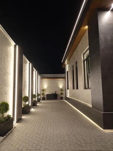 Kert, Luxury 3 Bedroom Modern House with Private Swimming Pool in Novxanı