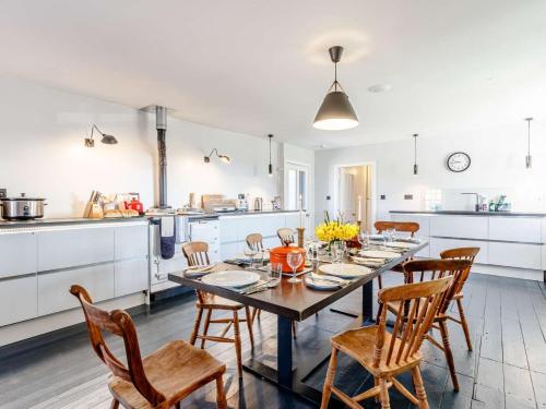Зручності, 4 Bed in Kirriemuir oc-ca403 in Кірріемуір