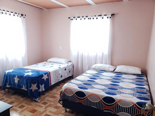 2 double beds