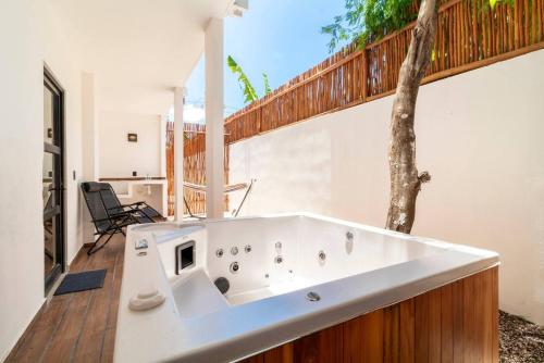Naia Naay with Private Jacuzzi by Otium