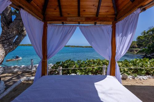 Bora Bora Beach Club Cartagena 2