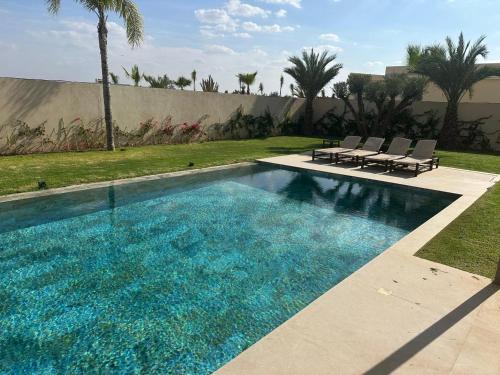Villa Leya avec piscine privee et vue montagne a Marrakech - image 5
