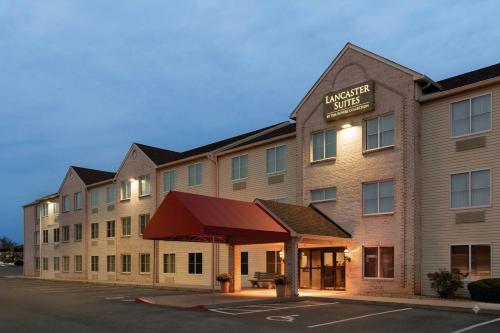 Lancaster Suites, Lancaster