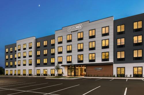 StudioRes by Marriott Fayetteville West near Fort Bragg