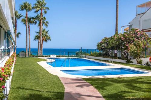 Apartamento de lujo en la playa con vista al mar