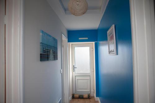 Fasiliti, Teach Condy's in Dunglow