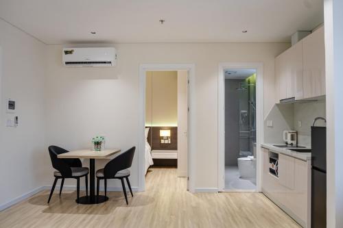 세바나 호텔 미케 (Sevana Hotel Mỹ Khê) in 다낭