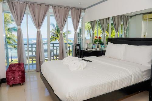 Bohol South Beach Hotel Room Type - Double Room with Sea View
