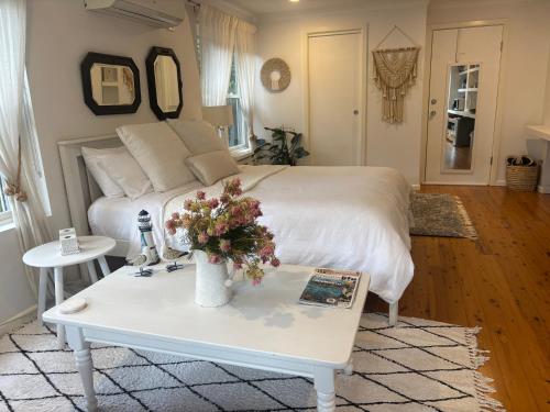 Travellers Retreat Bayview in Northern Beaches