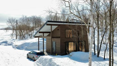 Rusutsu Holiday Cabin 8 min drive to ski lifts NEW in 真狩