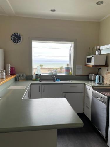 Coastal Accommodation 5
