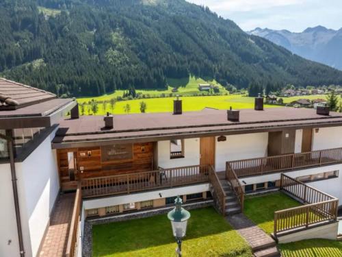 Zirbenholz Alpine Maisonette Stay