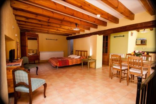 Apartaments Falset in Falseta