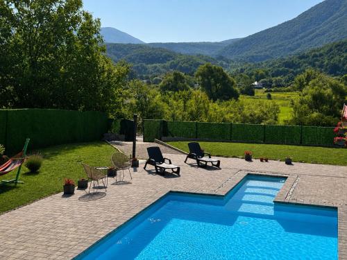 Holiday home Adna