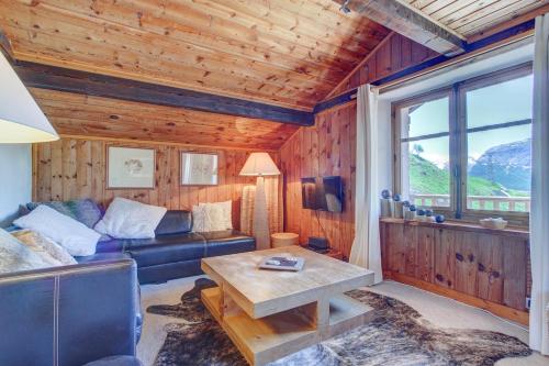 Chalet Confortable Près des Pistes à Tignes