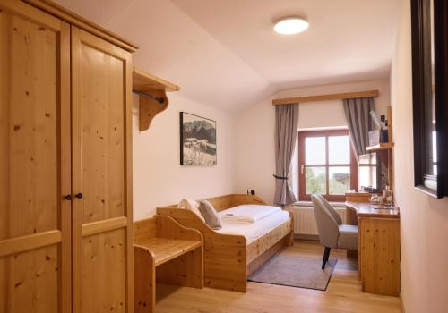 Gasthof-Hotel Bramosen in Weyregg