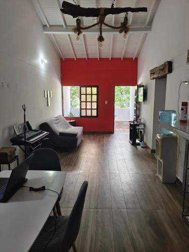 Habitación con 3 acomodaciones en Zona Central, Santa Marta