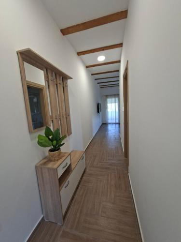 Apartmani suvodoli in Rvaši