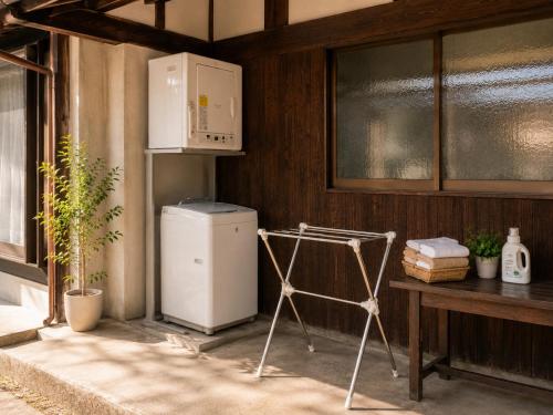 FarmStay INN 別館 三左衛門邸 Sanzaemontei 65m2 wide room - One group per day, one building available for ex in Takashima