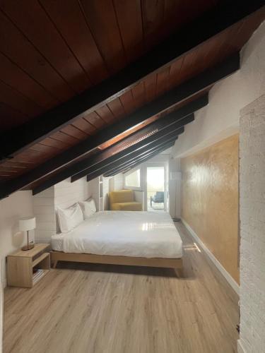 Casa Milano - Boutique Attic, Silence & Style