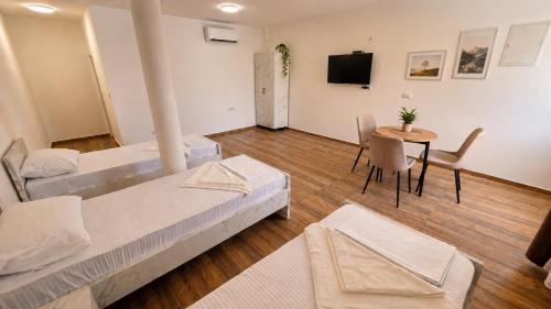 Ušće Apartmani (Usce Apartmani) in Pruška