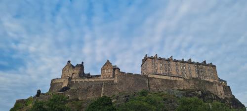 223 Websters land - stunning castle view 3