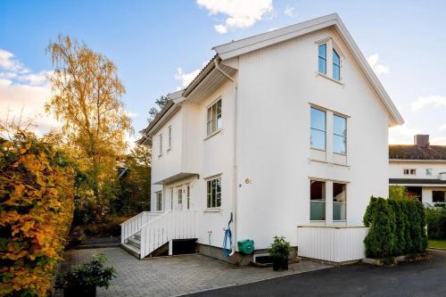 Scandinavian Villa in Oslo-West in Ullern