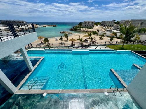 Bassein, North Of Zeru at Paradisiac Beach Club in Plantation Village