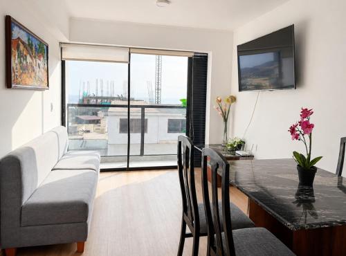Charming 3-Bedroom Apartment in Chorrillos