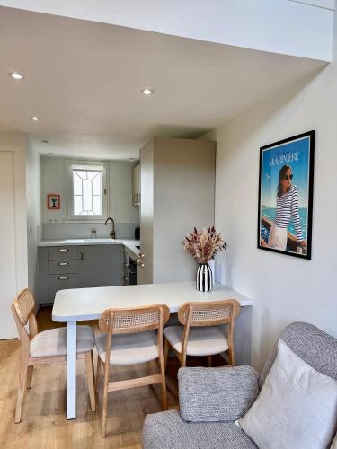 Maison avec jardin à 5 min à pied de la plage, clim et parking