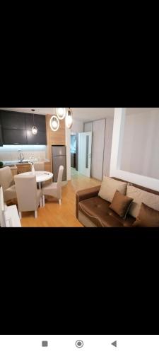 Emili studio