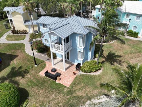 Bimini Blue Escape - Island Home Near The Beach in Alice Town