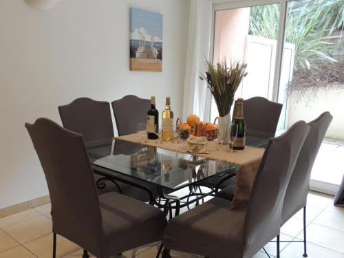 Apartment in Arcachon near Beach - image 4