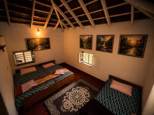 Antique bee tee homestay in Koothi