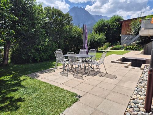 Chasa Aquileia Engadin Scuol - Bergblick, 6 Pers, zentral, Terrasse, Gratisparken