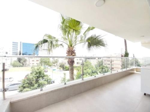 Abdoun Golden square district appratment - image 2