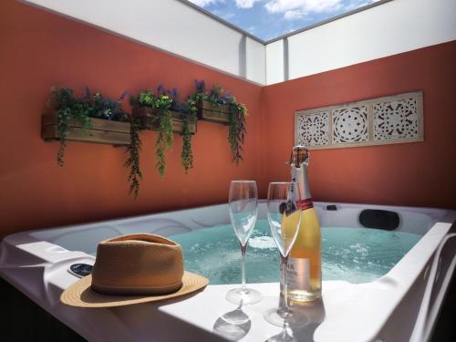 Fantástico ático con Jacuzzi y preciosa terraza - Location saisonnière - Porto Rico