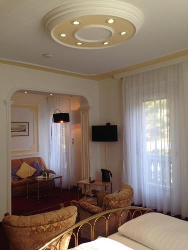 โรแมนติก-เพนชั่น อัลเบรชท์ - ซินซ์ 1901 (Romantic-Pension Albrecht - since 1901) in ชวานเกา