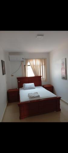 1 double bed, 1 twin bed