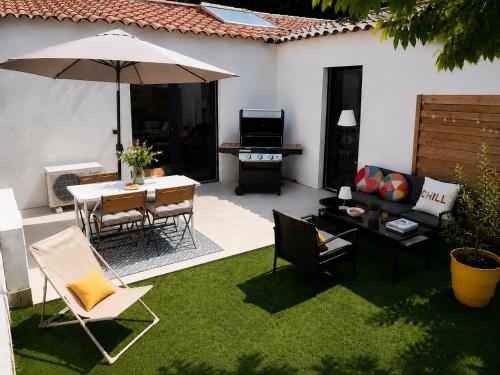 Maison moderne jardin piscine et parking prives, près d'Aix Centre - Location saisonnière - Venelles