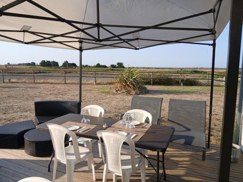 Domaine au coeur du Marais in Bouin