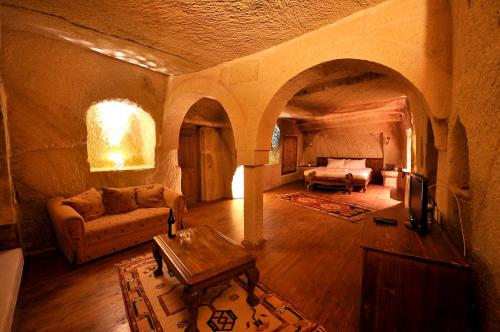 Has Cave Konak - image 9