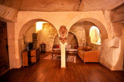 Has Cave Konak - image 11